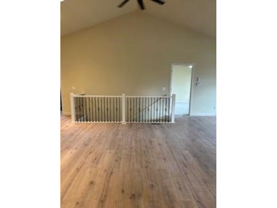 New construction in the heart of Beaver Dam. Homes is completed - photo 16