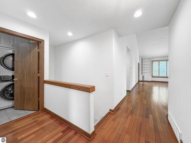 This spacious, end-unit condo in the highly sought-after Port of - photo 7