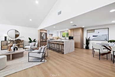Glamorously designed S&S home in Goldenwest Estates. This - photo 4
