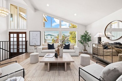 Glamorously designed S&S home in Goldenwest Estates. This - photo 6