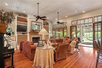 Nestled on a serene pond in Slidell, this one-of-a-kind custom - photo 7