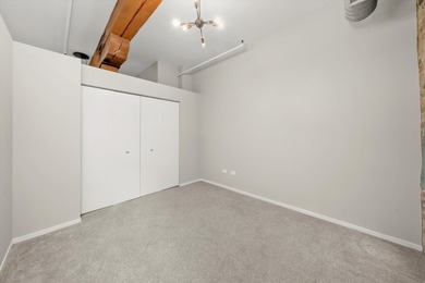 Great West Loop Location! Beautiful updated 2 bed / 2 bath home