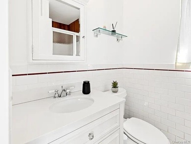 Back on the Market with price improvement. This home offers - photo 15