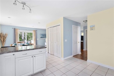Nestled on a quiet dead-end street in Kingston, this spacious - photo 15