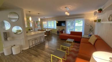 Enjoy  your own piece of paradise in this peaceful oasis in this - photo 22