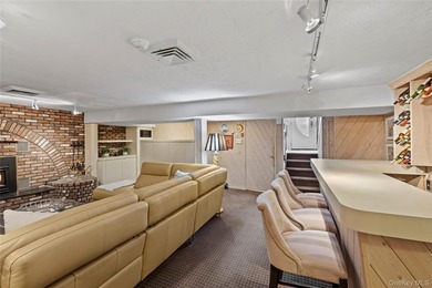 THE HAMPTONS CALLED... THEY WANT THEIR COURT BACK... BUT THIS - photo 26