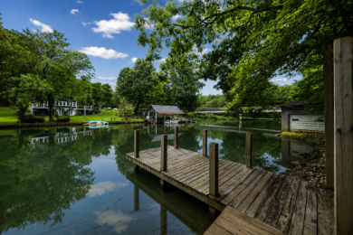 Deeded Stunning Custom-Built Home - photo 28