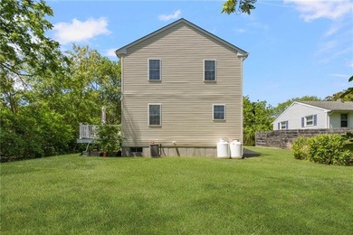 Nestled on a quiet dead-end street in Kingston, this spacious - photo 38