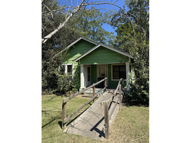 Leaf River Home Sale Pending in Hattiesburg Mississippi