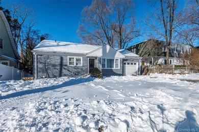 Welcome into, a spacious and versatile residence ideally located - photo 4