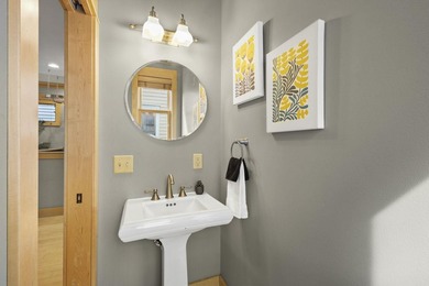 Step into this fully updated condo in the heart of Willy st and - photo 16