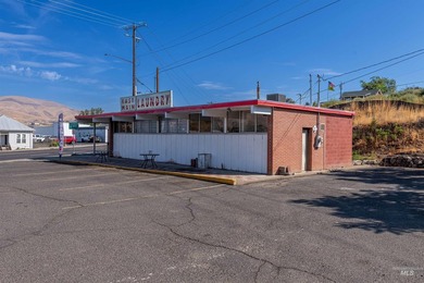 High-Exposure Commercial Property with Multiple Income Streams! - photo 26