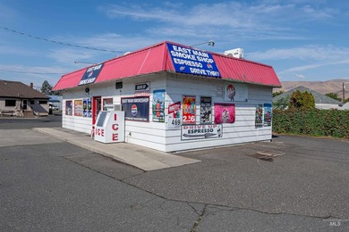 High-Exposure Commercial Property with Multiple Income Streams! - photo 33