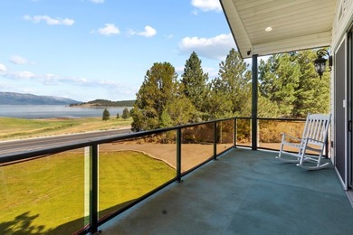 ENTERTAINERS DREAM LAKE VIEW HOME! Located in the highly sought - photo 5