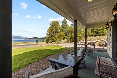 ENTERTAINERS DREAM LAKE VIEW HOME! Located in the highly sought - photo 7
