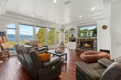 ENTERTAINERS DREAM LAKE VIEW HOME! Located in the highly sought - photo 9