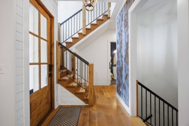 Deeded Stunning Custom-Built Home - photo 5