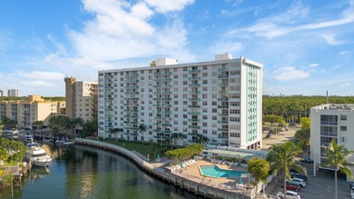 Maule Lake Condo For Sale in North Miami Beach Florida