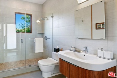 Jaw-dropping ocean views from this architectural masterpiece - photo 13