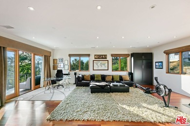 Jaw-dropping ocean views from this architectural masterpiece - photo 22