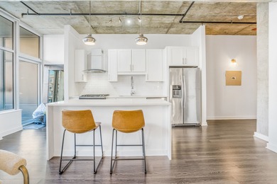 Bright and spacious 2-bedroom, 1-bath condo in the heart of the