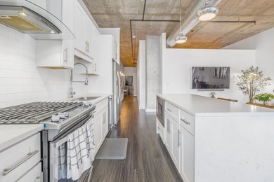 Bright and spacious 2-bedroom, 1-bath condo in the heart of the