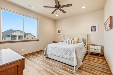 Perched on the hillside in Sundance Ridge, 477 Heritage Hills - photo 25