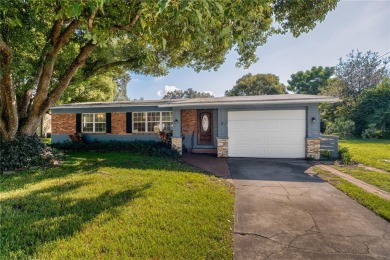 Lake Home Sale Pending in Belle Isle, Florida