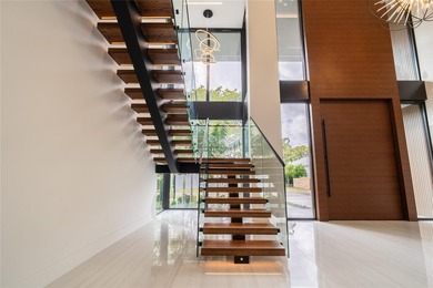 Architectural Modern Masterpiece in Victoria Park Landscaped - photo 6