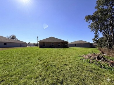 Welcome to this beautiful 4-bedroom, 2-bath home built in 2023 - photo 4