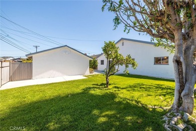 Welcome to this beautifully refreshed 4-bedroom, 2-bathroom - photo 23
