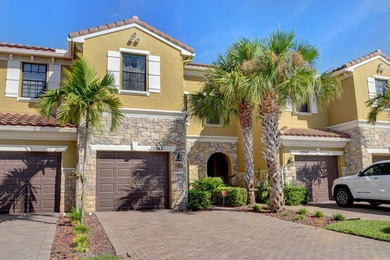 FURNISHED upscale lovely townhome located in a boutique gated - photo 33