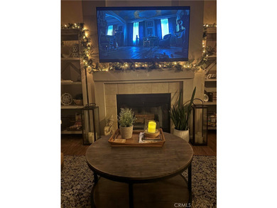 Welcome home to this beautifully maintained 2-bedroom, 2-bath - photo 7