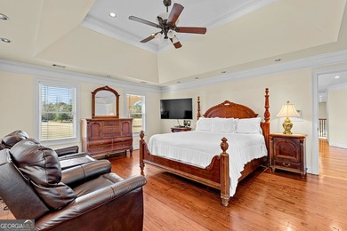 Welcome to this exceptional four-sided brick estate nestled on - photo 43
