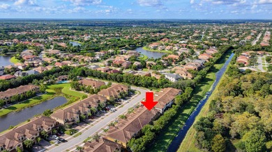 FURNISHED upscale lovely townhome located in a boutique gated - photo 47