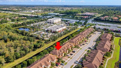FURNISHED upscale lovely townhome located in a boutique gated - photo 50