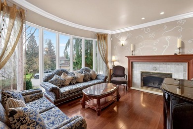 Nestled in prestigious Abbey Ridge in Fraser Heights, and just a - photo 4