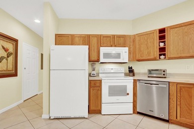 Welcome to this beautifully maintained ground-floor 2-bedroom, 2 - photo 6