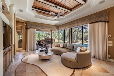 EXQUISITE and professionally decorated, this exceptional Arthur - photo 14