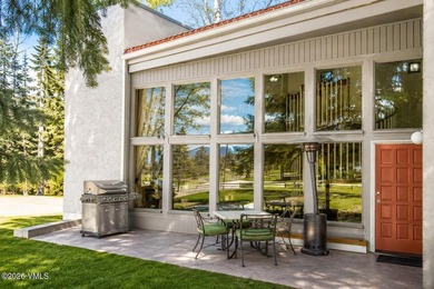 Wake up to mountain views, spend your mornings on the golf - photo 15