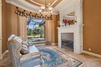 EXQUISITE and professionally decorated, this exceptional Arthur - photo 18