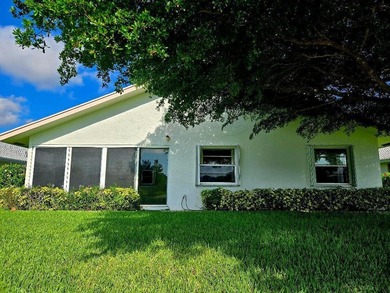 Welcome to this charming single-story residence in the - photo 3