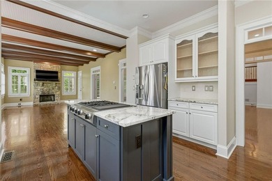 Welcome to The Crabapple Cottage, a dreamy craftsman estate - photo 31