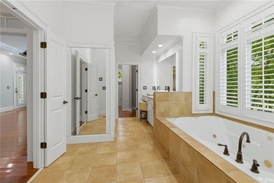 Welcome to The Crabapple Cottage, a dreamy craftsman estate - photo 37