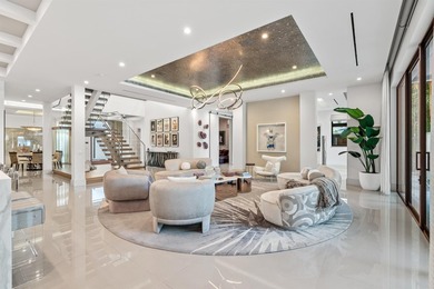 An artful modern showplace for indoor/outdoor entertaining, this - photo 9