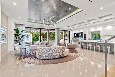 An artful modern showplace for indoor/outdoor entertaining, this - photo 10