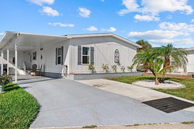 Welcome to Paradise!! Harbor Cove is a premier 55+ WATERFRONT - photo 2