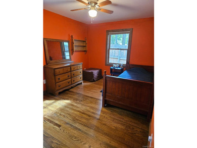 Charming Smallwood cabin offering lake rights and rare extra - photo 14