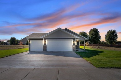 301 Gateway Parkway - photo 17