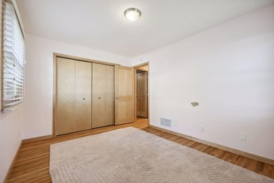 Beautiful 4 Bedroom, 3 Bathroom home located in the heart of - photo 30